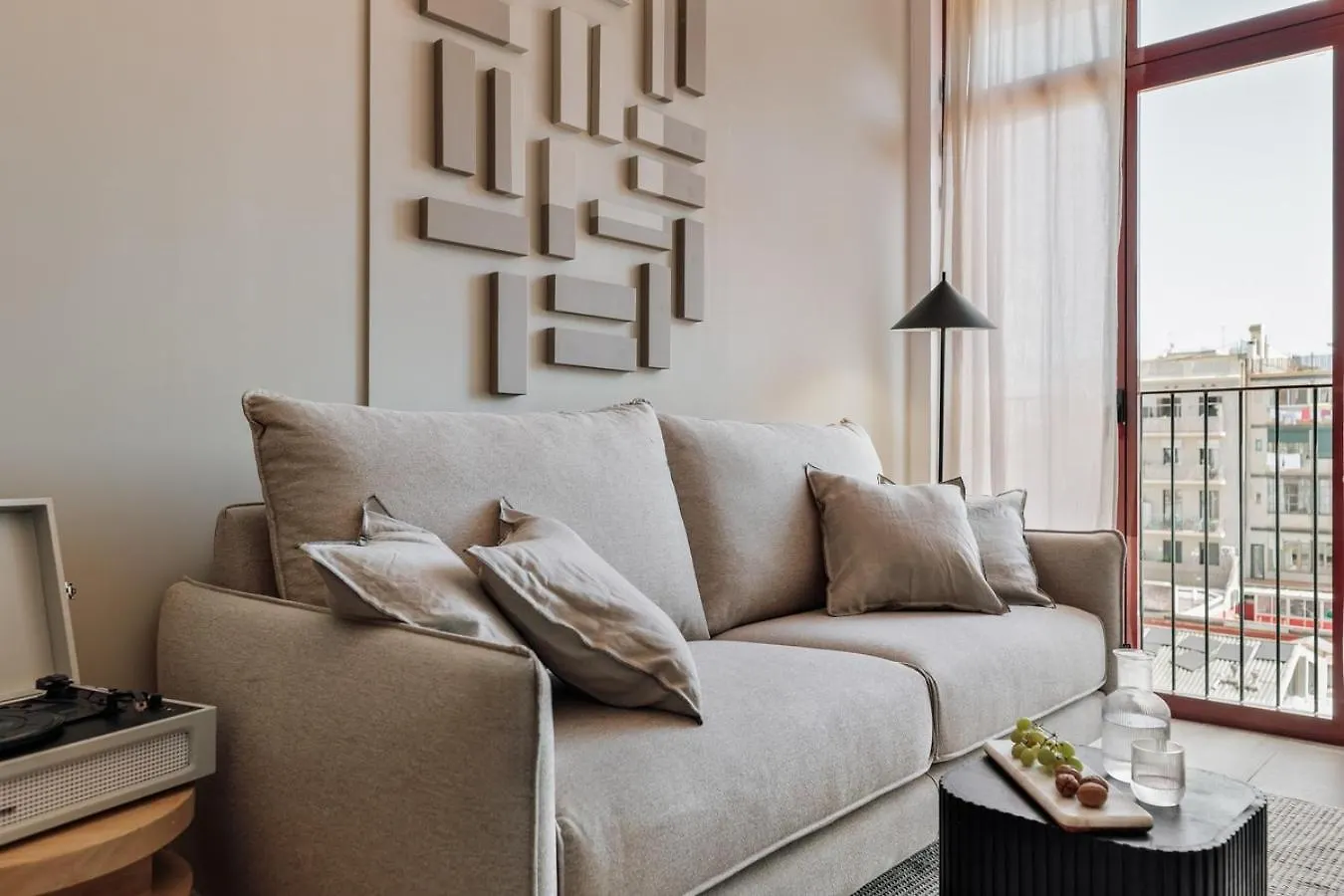 Miravet - 2 Bedrooms In Sant Antoni Barcelona Apartment