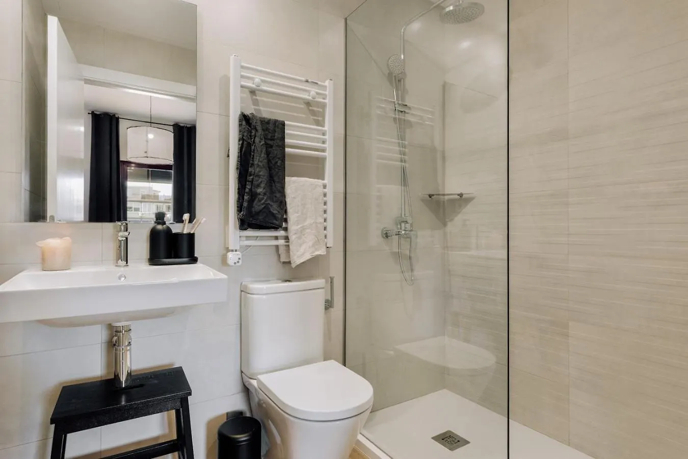 Miravet - 2 Bedrooms In Sant Antoni Barcelona
